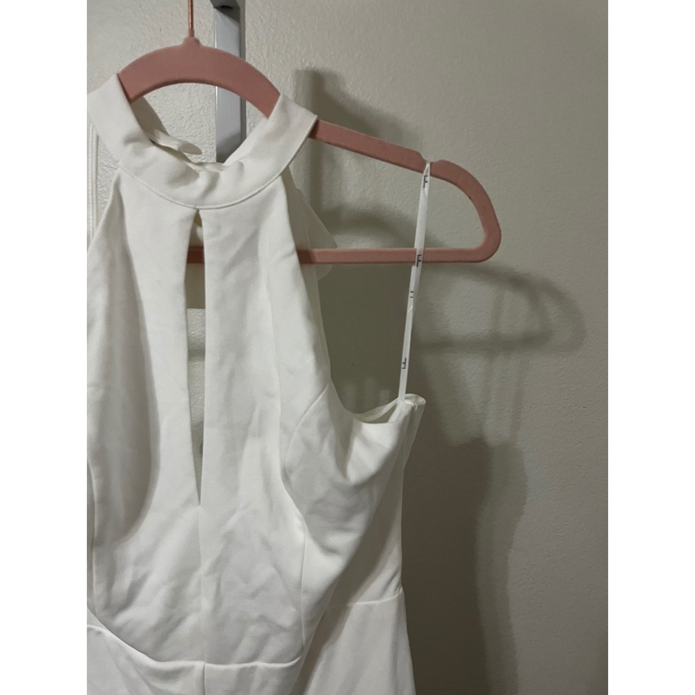 NWT Lulus Striking Elegance White Cutout Backless Halter Jumpsuit Medium - Picture 5 of 12